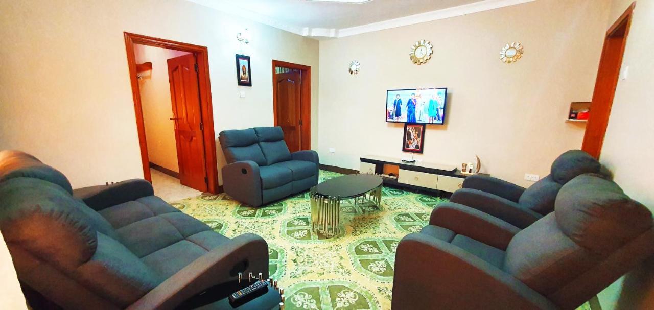 Goodhope 3-Bedroom Vacation Rental アルーシャ エクステリア 写真